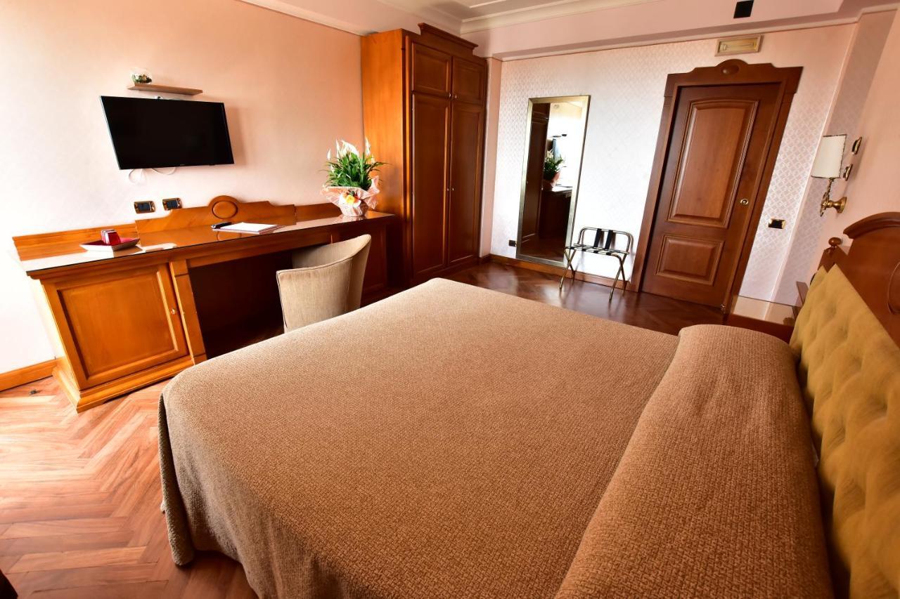 Palazzo Rosenthal Vesuview Hotel&Resort Trecase Esterno foto