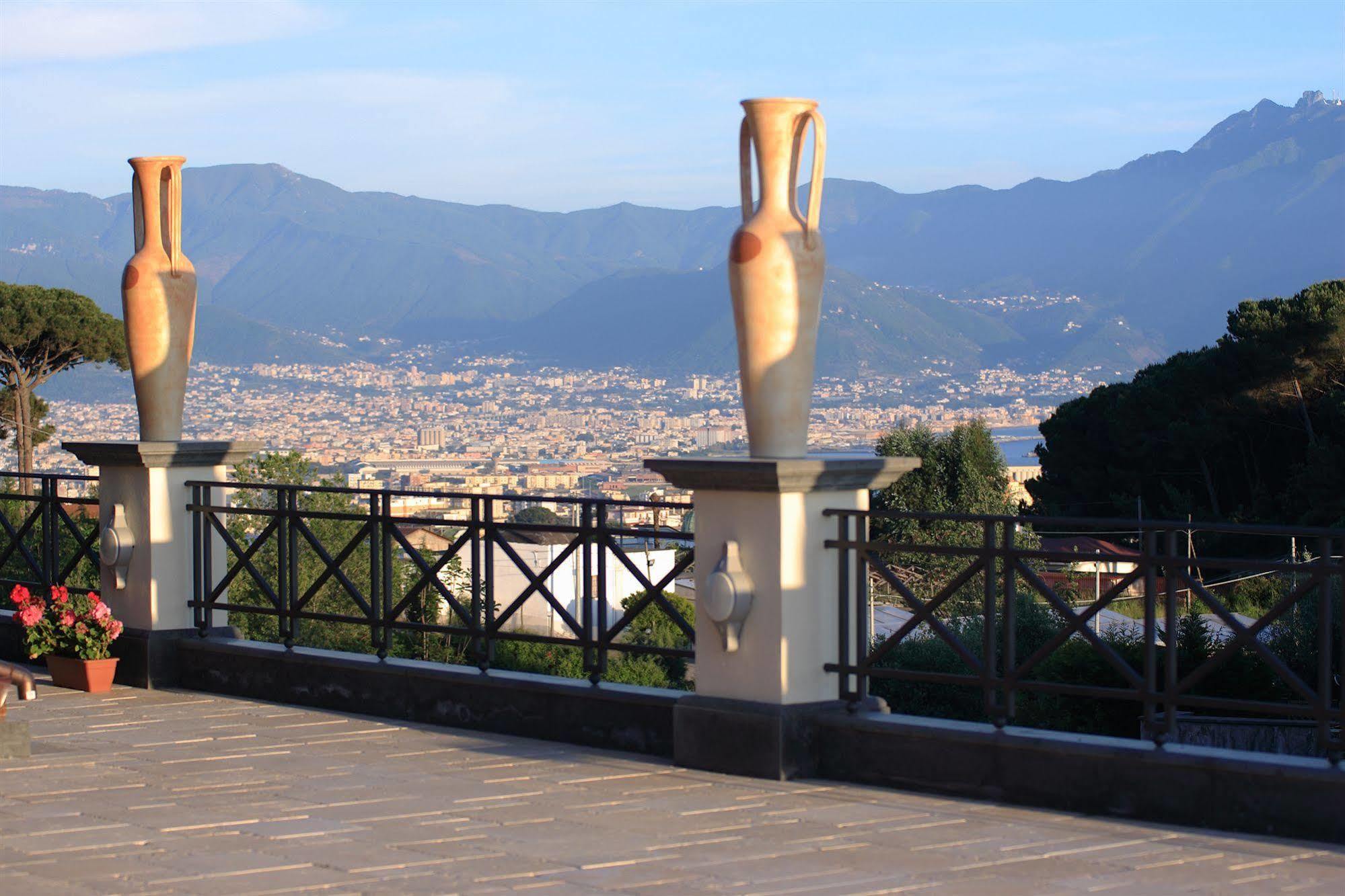 Palazzo Rosenthal Vesuview Hotel&Resort Trecase Esterno foto